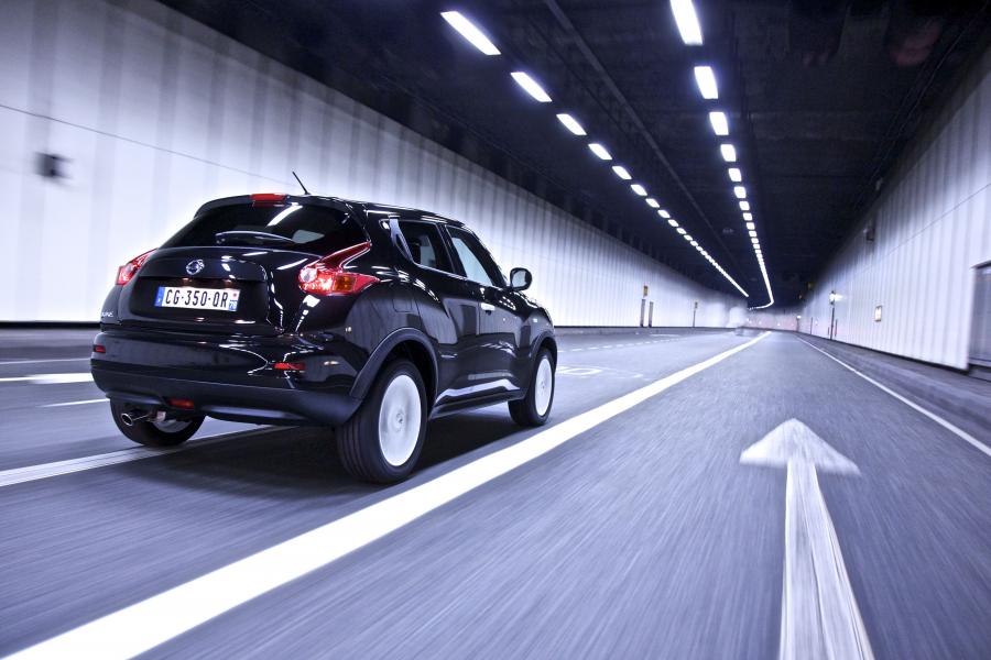  Nissan Juke Ministry of Sound Edition 2012 года  (фото 19 из 21)